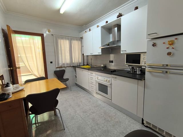 4 sovrum Lägenhet till salu i San Pedro del Pinatar med garage - 158 000 € (Ref: 10030998)