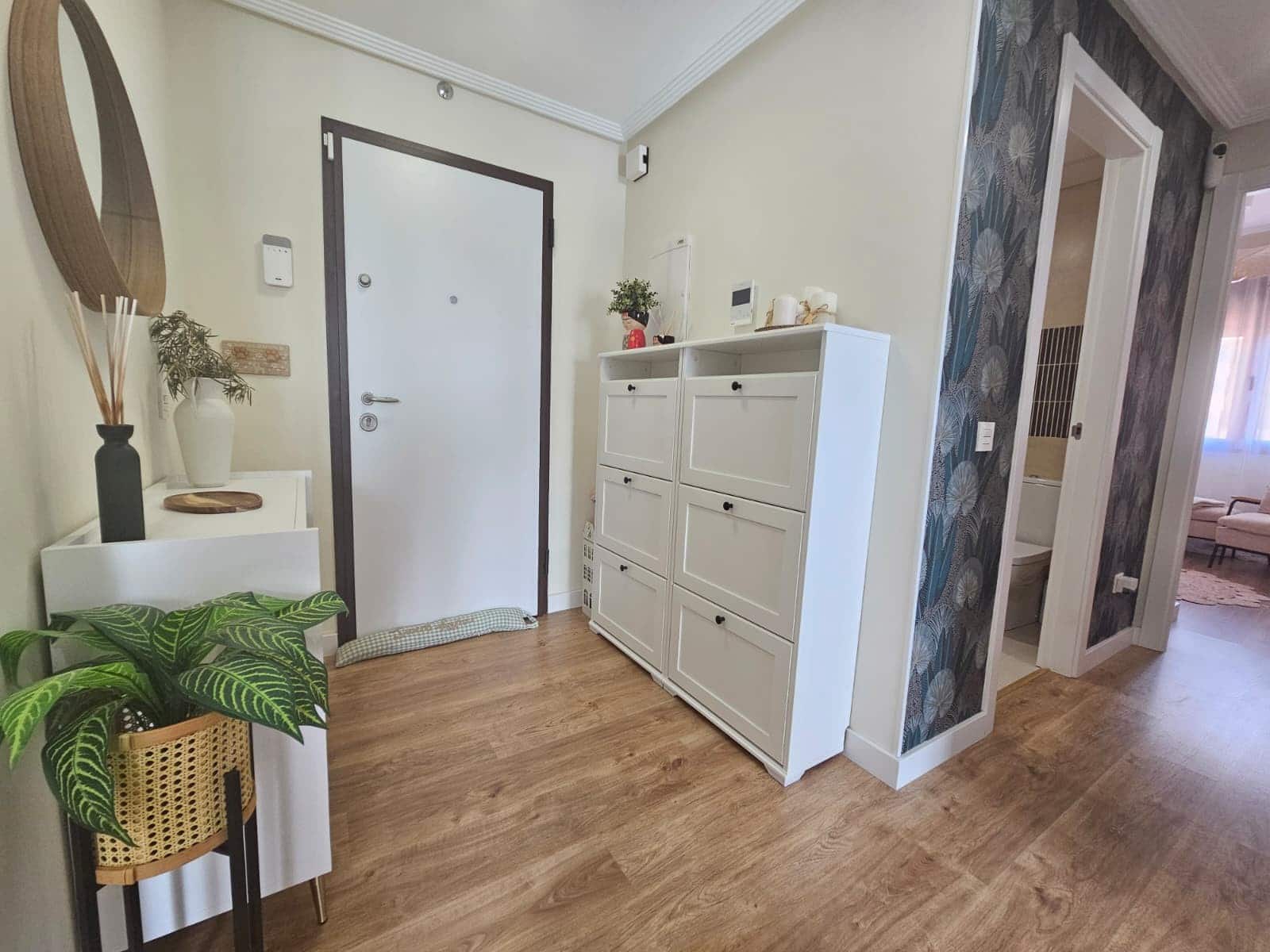 3 soverom Leilighet til salgs i Los Alcazares med svømmebasseng garasje - € 274 900 (Ref: 10181638)