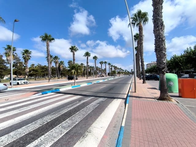 Local Comercial de 1 habitación en Los Alcázares en venta - 258.000 € (Ref: 10183250)