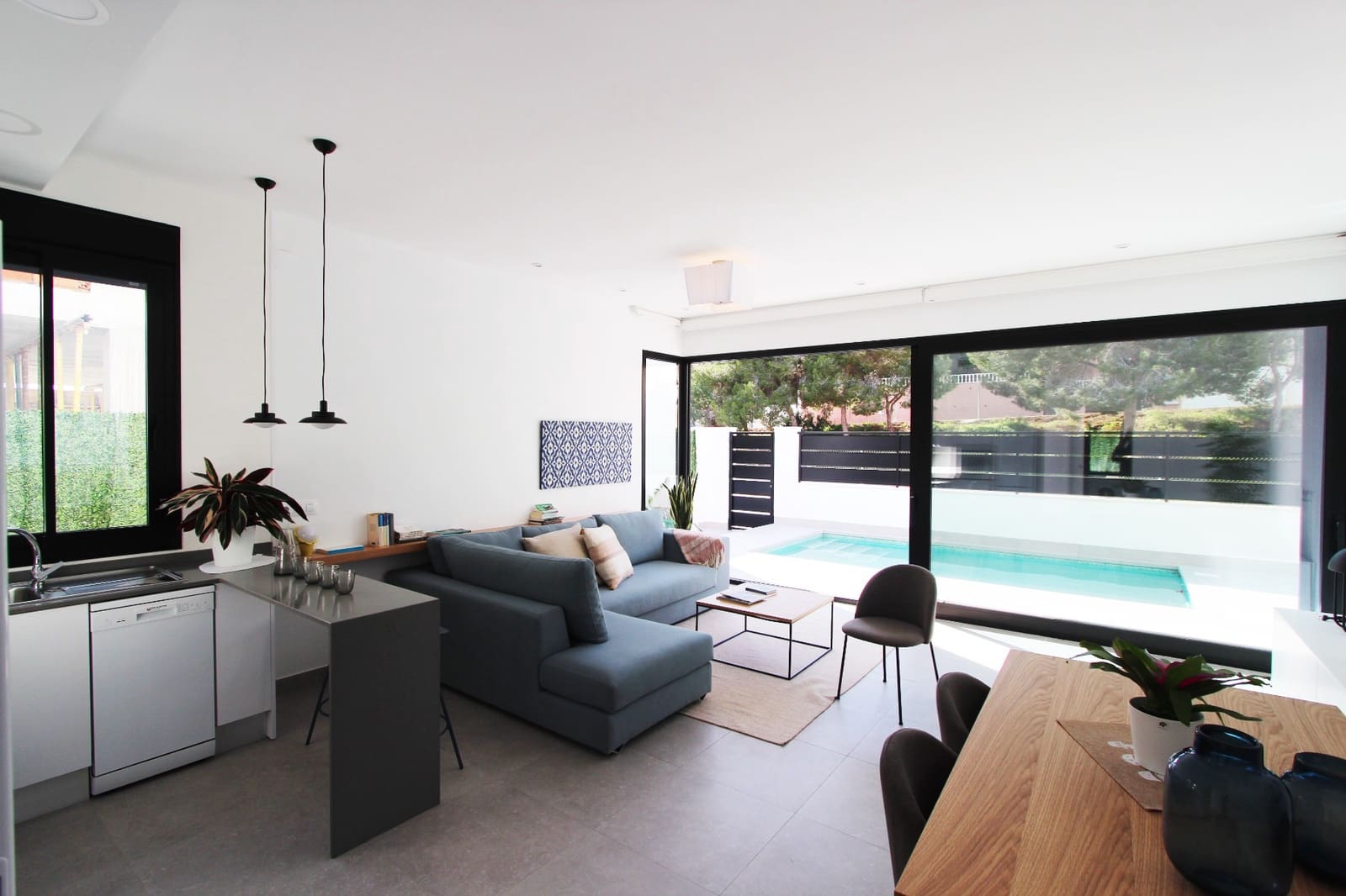 3 bedroom Villa for sale in Pinar de Campoverde with pool garage - € 385,000 (Ref: 6147923)