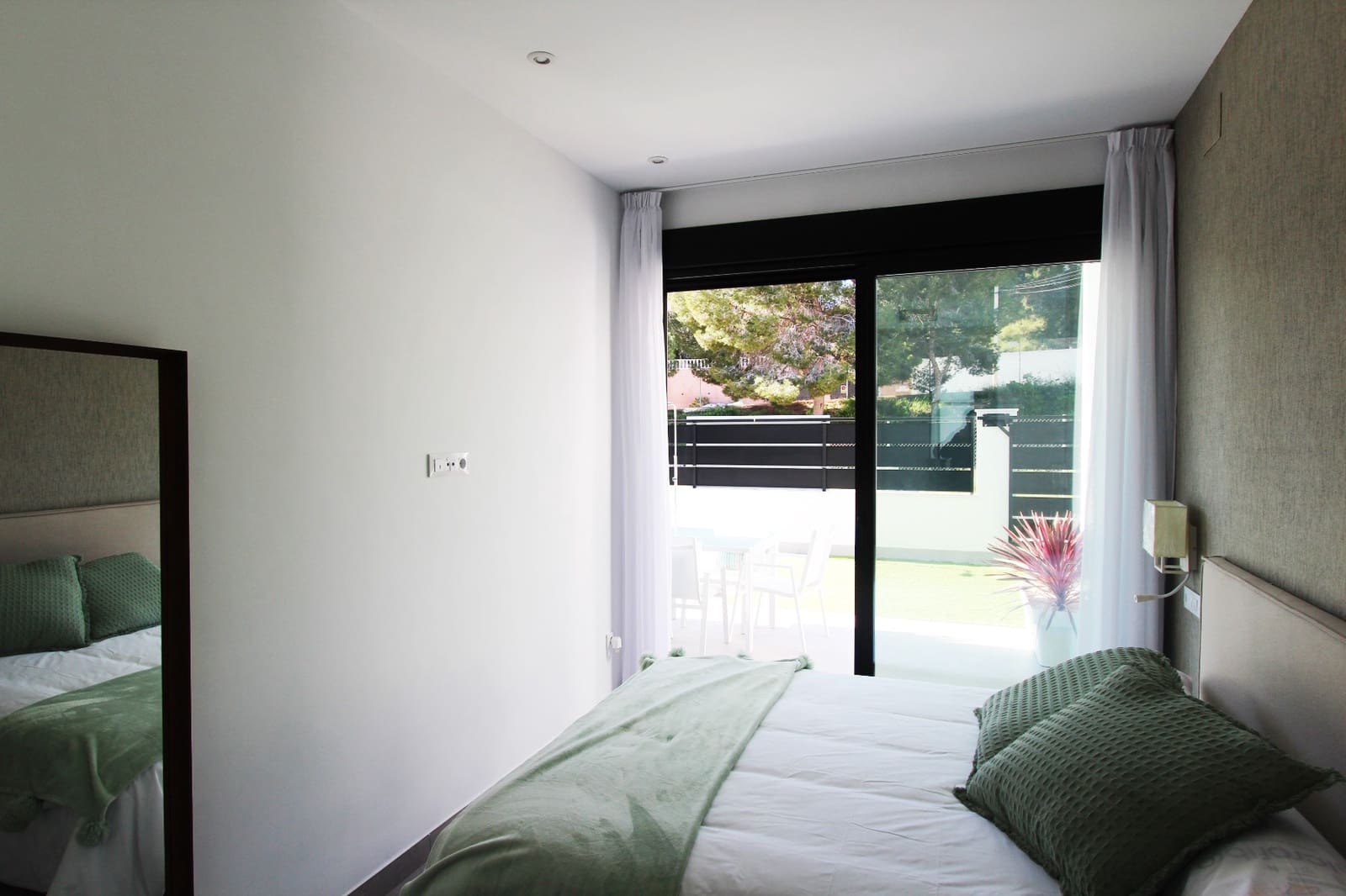 3 bedroom Villa for sale in Pinar de Campoverde with pool garage - € 385,000 (Ref: 6147923)