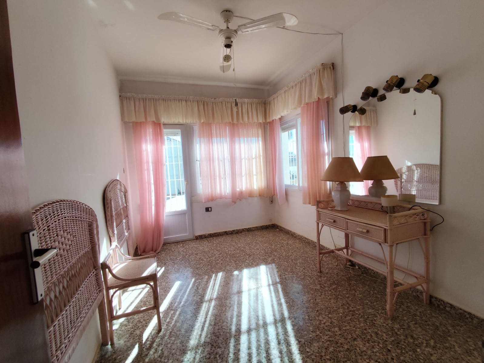 4 soveværelse Villa til salg i Los Urrutias - € 289.000 (Ref: 7724954)