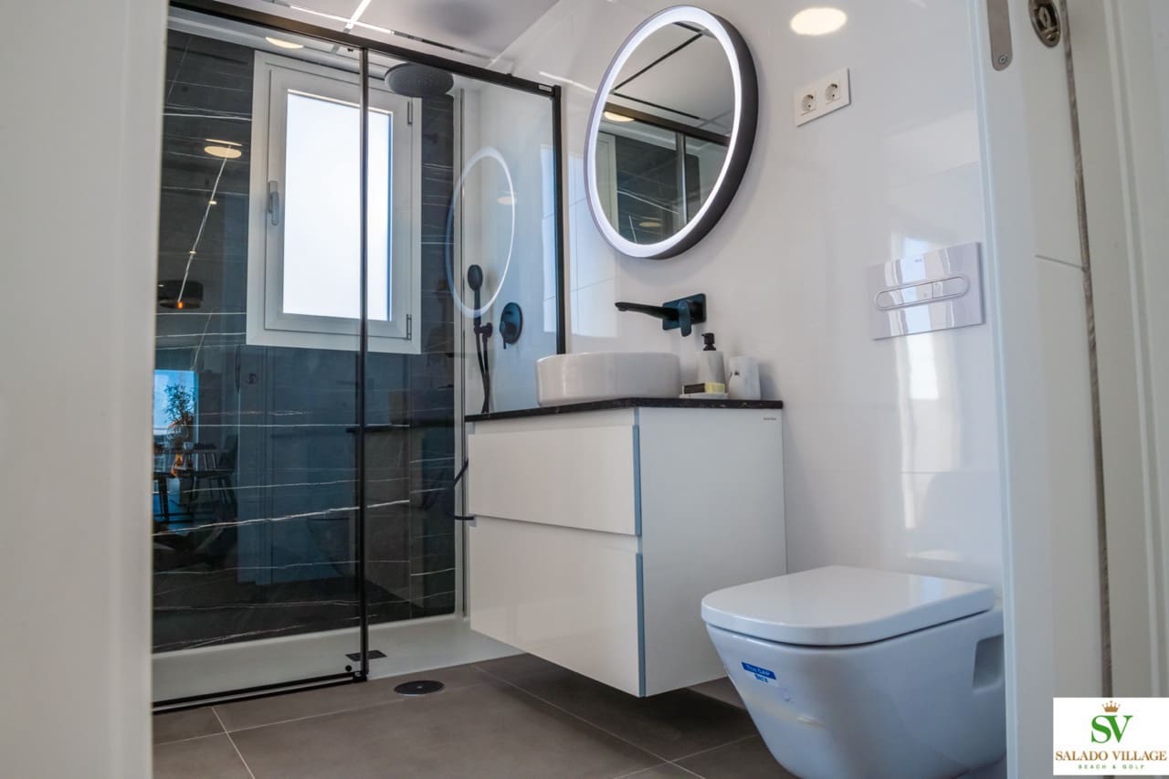 3 chambre Villa/Maison à vendre à Los Alcazares avec piscine garage - 395 000 € (Ref: 7921869)