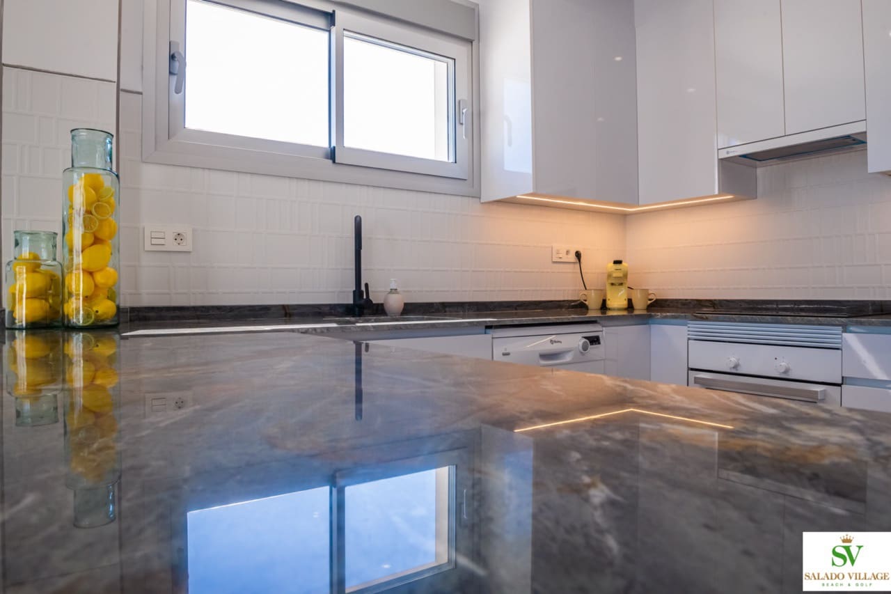 3 chambre Villa/Maison à vendre à Los Alcazares avec piscine garage - 395 000 € (Ref: 7921869)