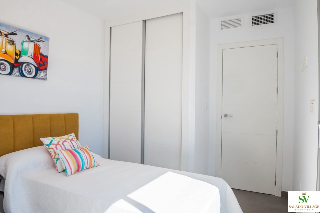 3 chambre Villa/Maison à vendre à Los Alcazares avec piscine garage - 395 000 € (Ref: 7921869)