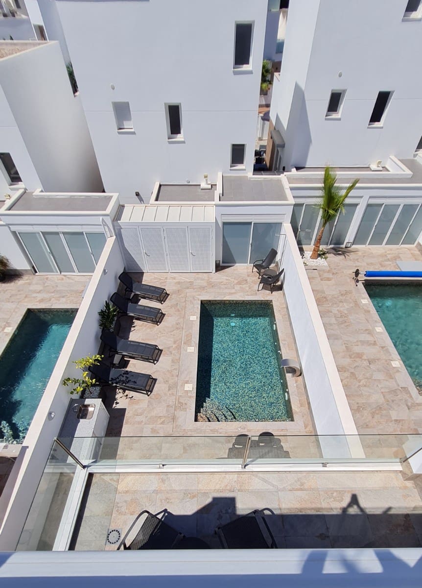 3 Zimmer Villa zu verkaufen in San Pedro del Pinatar mit Pool - 399.000 € (Ref: 8444208)