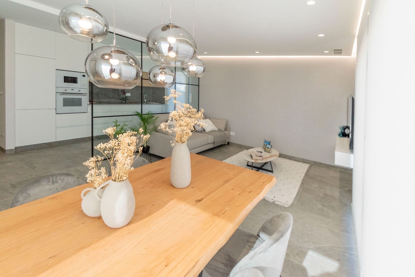 3 bedroom Villa for sale in Pilar de la Horadada with pool garage - € 519,900 (Ref: 8448892)