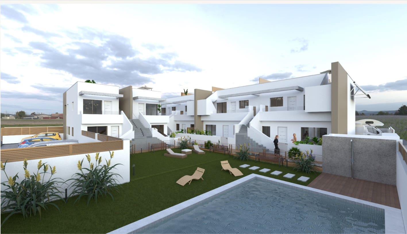 Bungalow de 2 habitaciones en Pilar de la Horadada en venta con piscina - 239.000 € (Ref: 8653704)