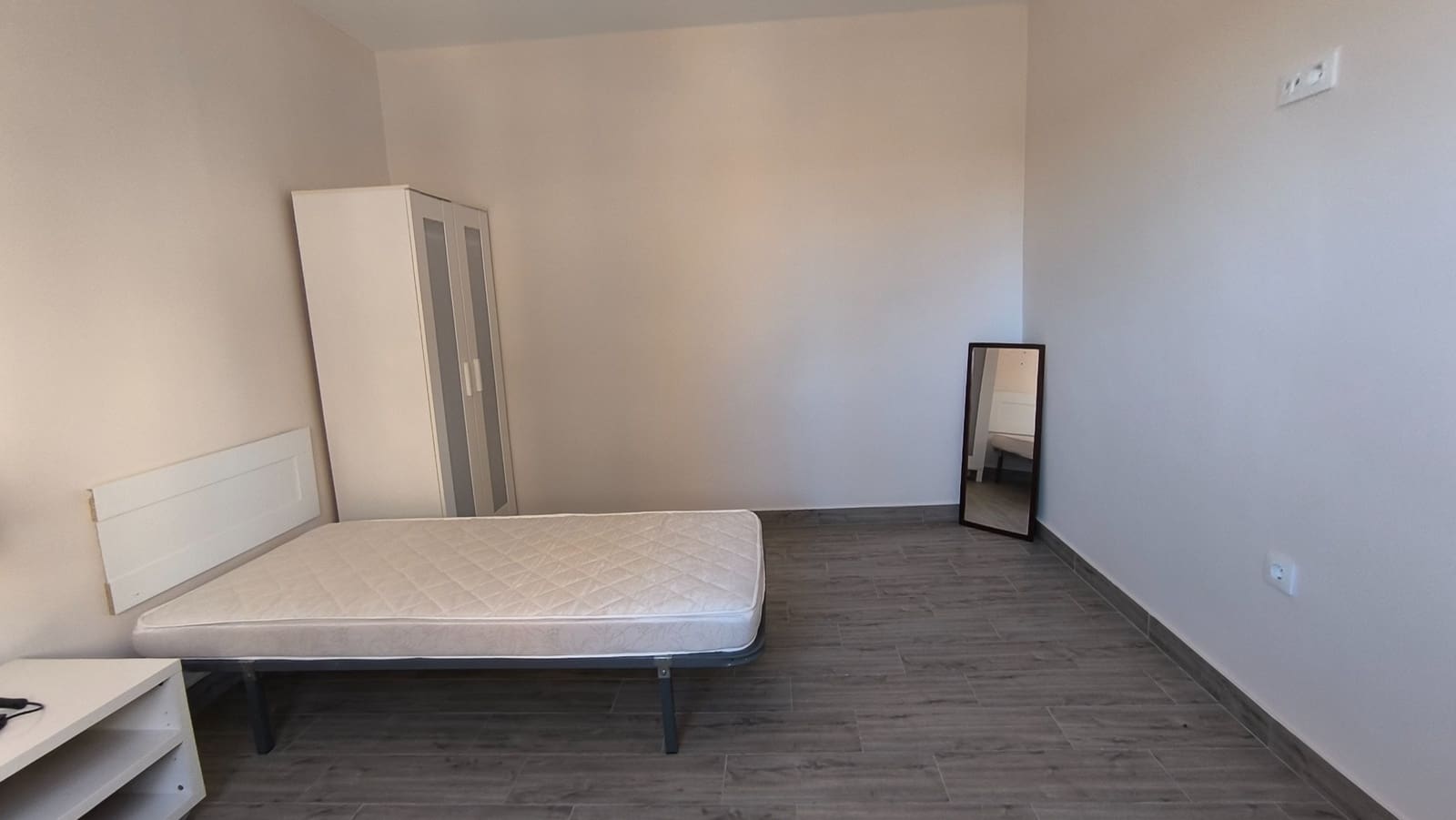 2 bedroom Apartment for sale in Los Alcazares - € 159,000 (Ref: 8736588)