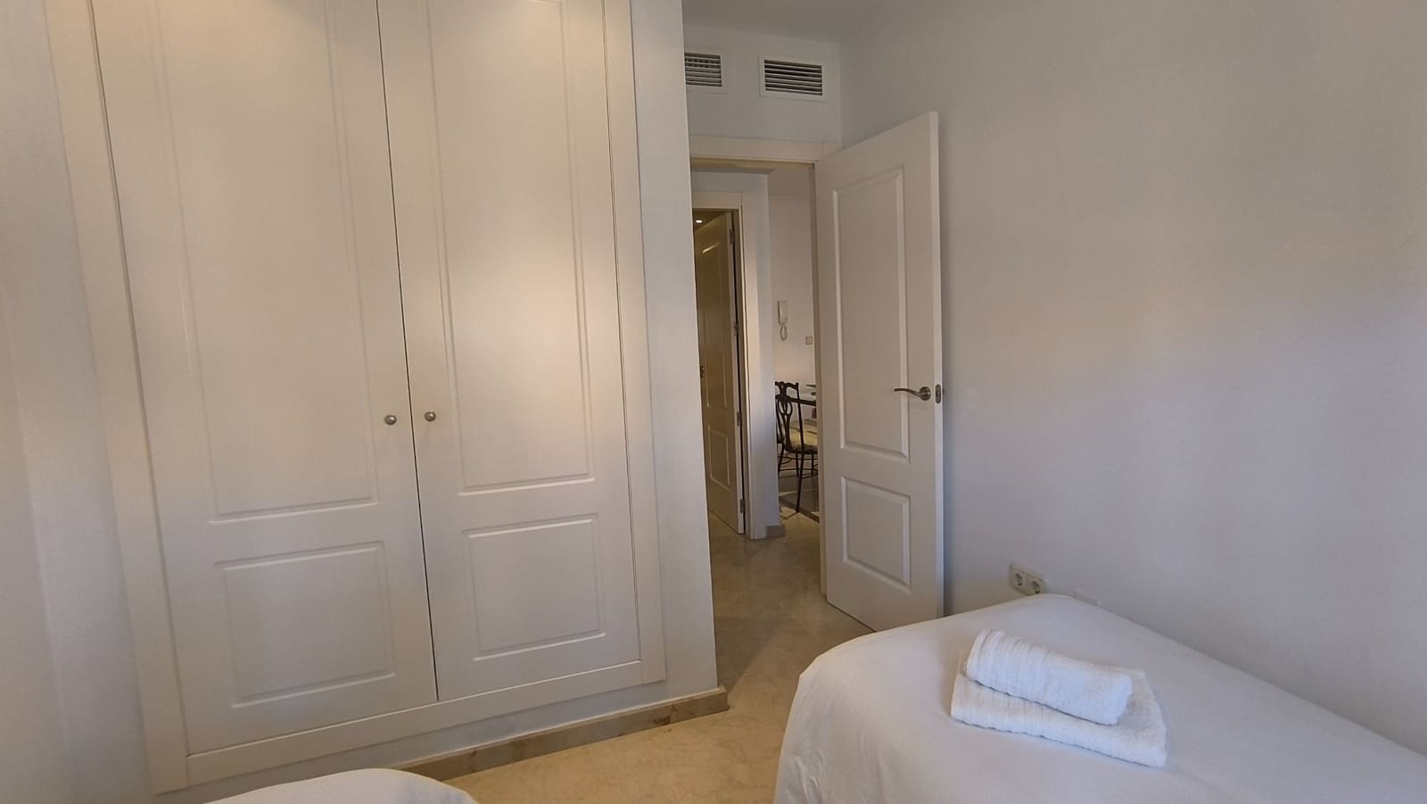 Apartamento de 3 habitaciones en Los Alcázares en venta con piscina - 259.900 € (Ref: 8754701)