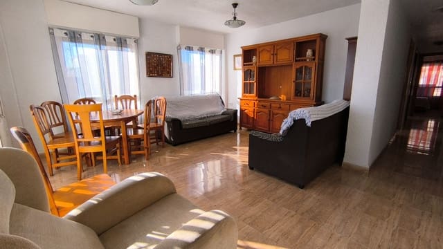 3 Zimmer Apartment zu verkaufen in Los Alcázares mit Garage - 195.000 € (Ref: 8780801)