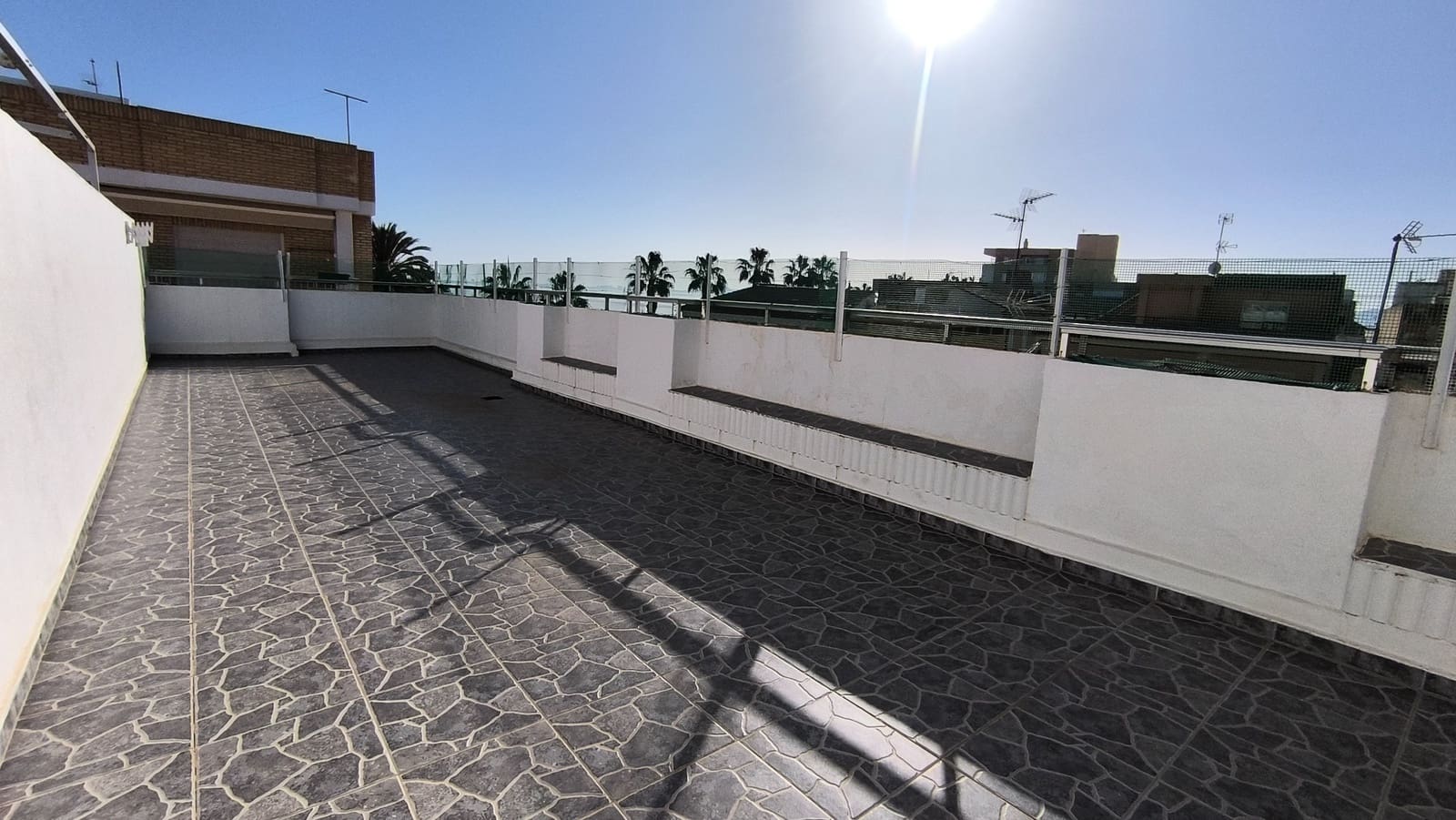 3 bedroom Apartment for sale in Los Alcazares with garage - € 195,000 (Ref: 8780801)