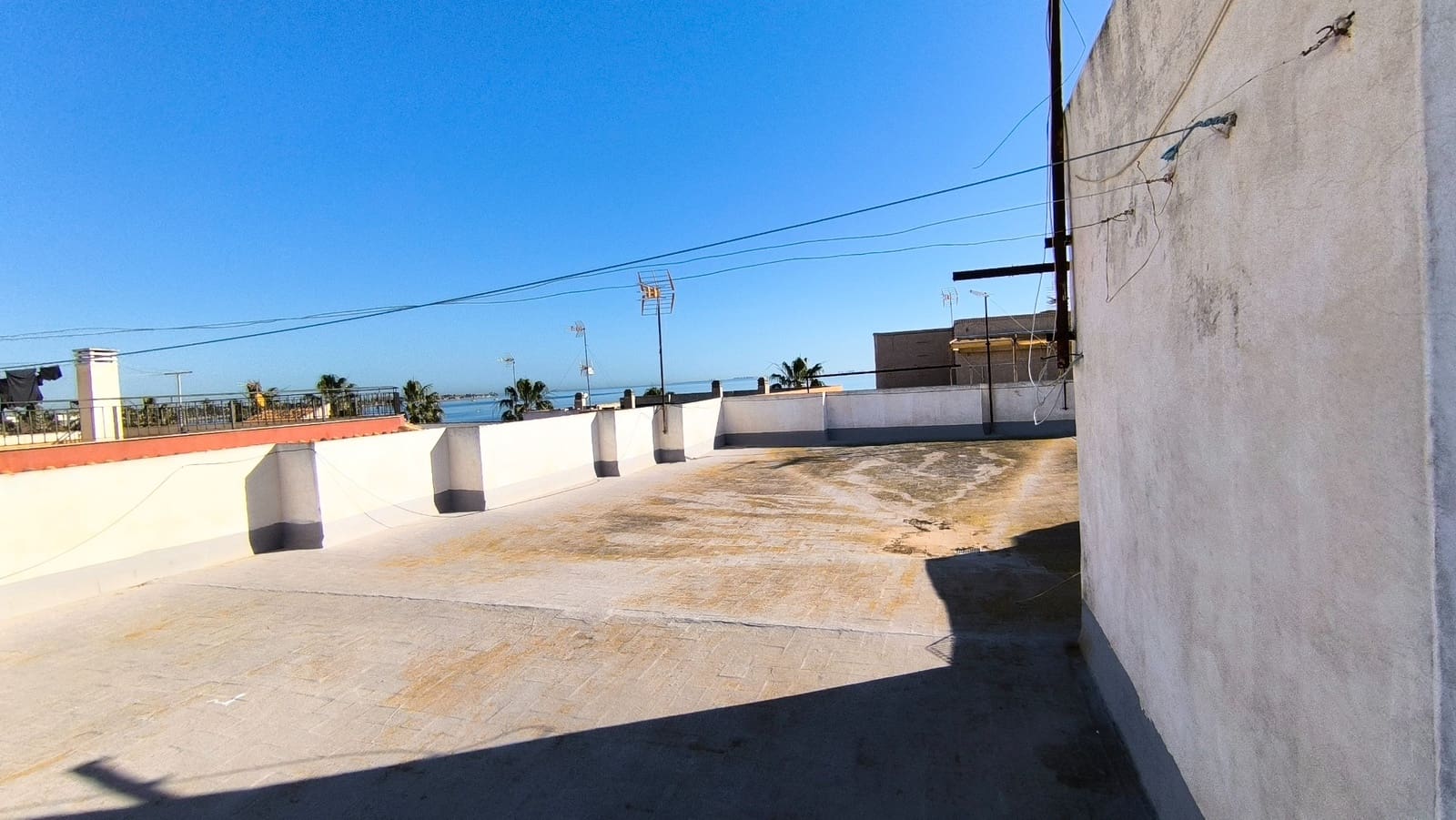 3 bedroom Apartment for sale in Los Alcazares with garage - € 195,000 (Ref: 8780801)