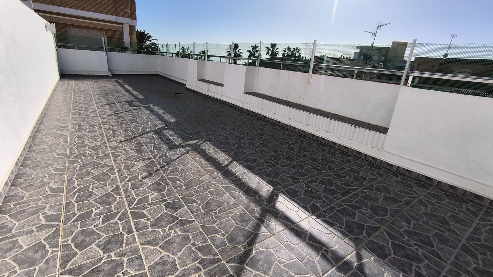 3 bedroom Apartment for sale in Los Alcazares with garage - € 195,000 (Ref: 8780801)