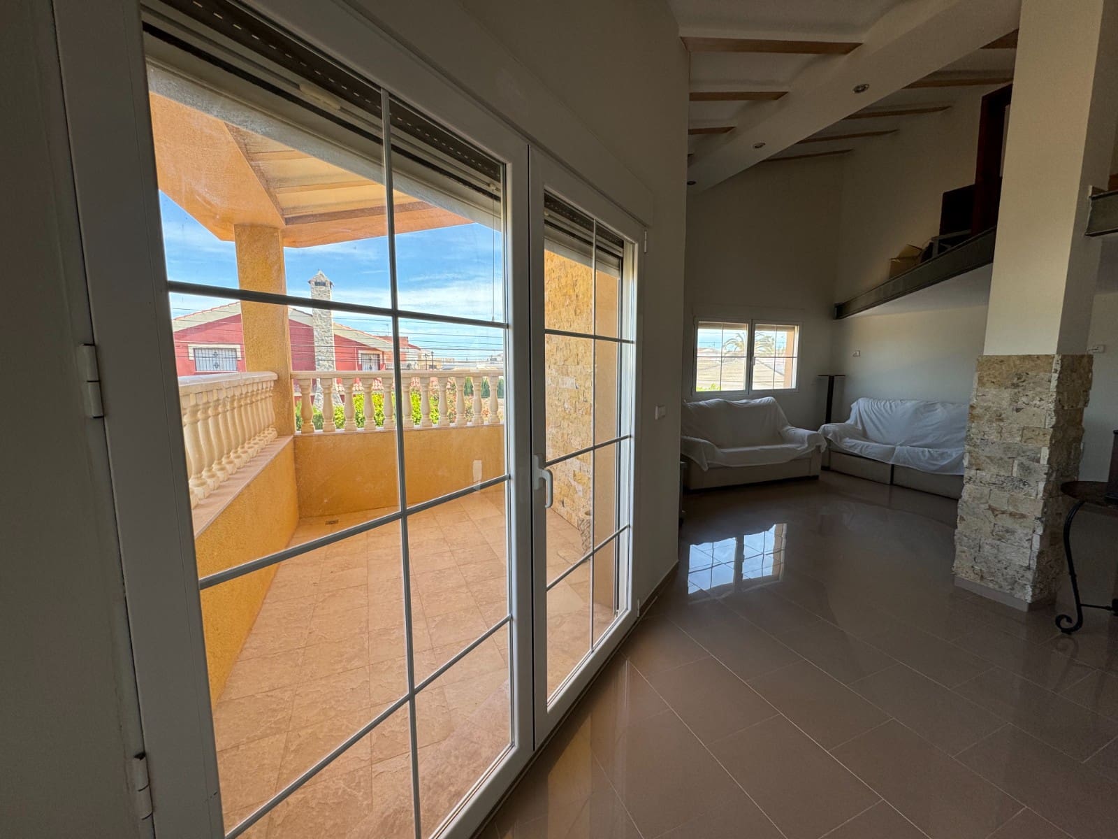 6 soverom Villa til salgs i Los Narejos med svømmebasseng garasje - € 599 000 (Ref: 8784367)