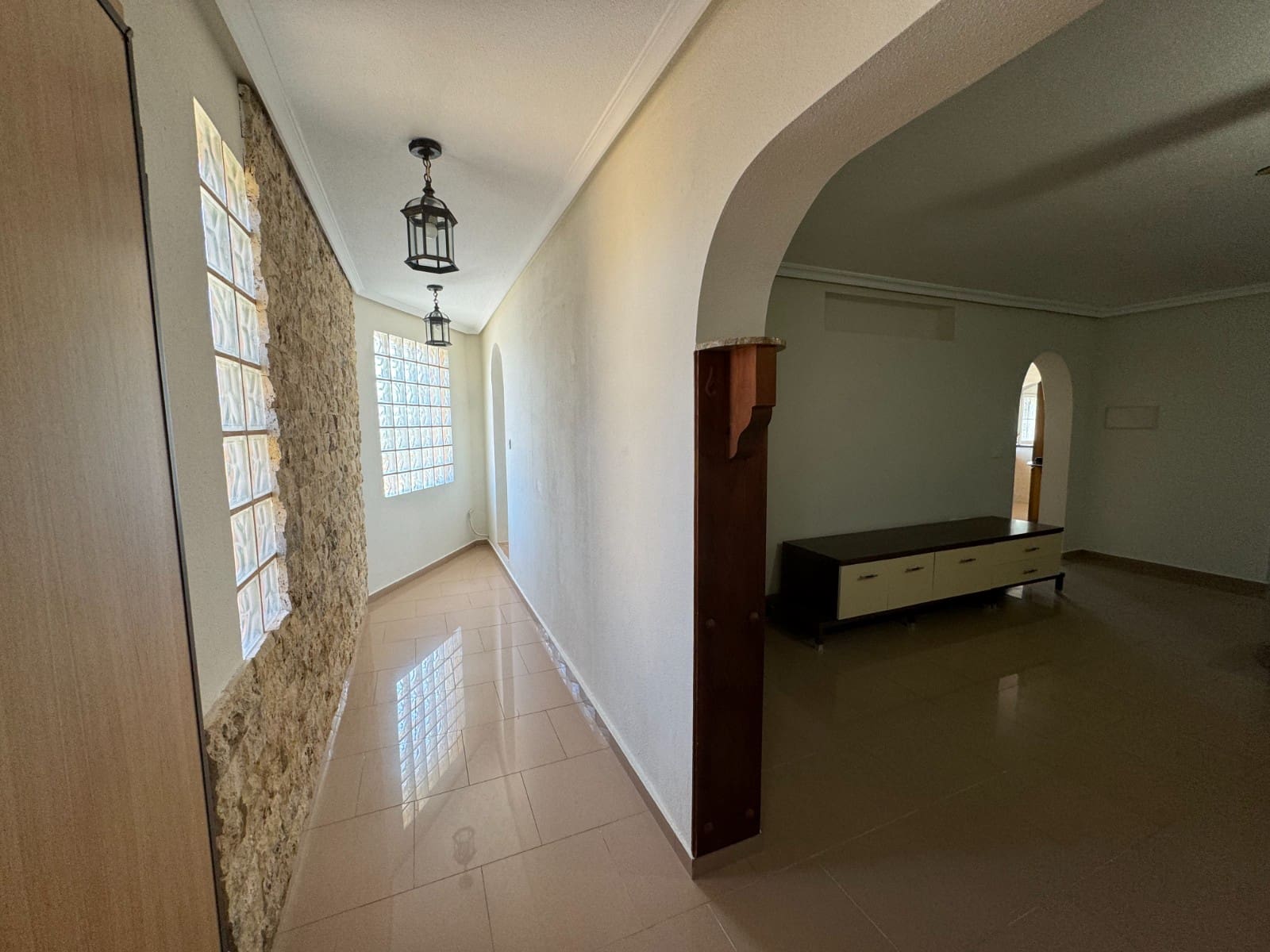 6 soverom Villa til salgs i Los Narejos med svømmebasseng garasje - € 599 000 (Ref: 8784367)