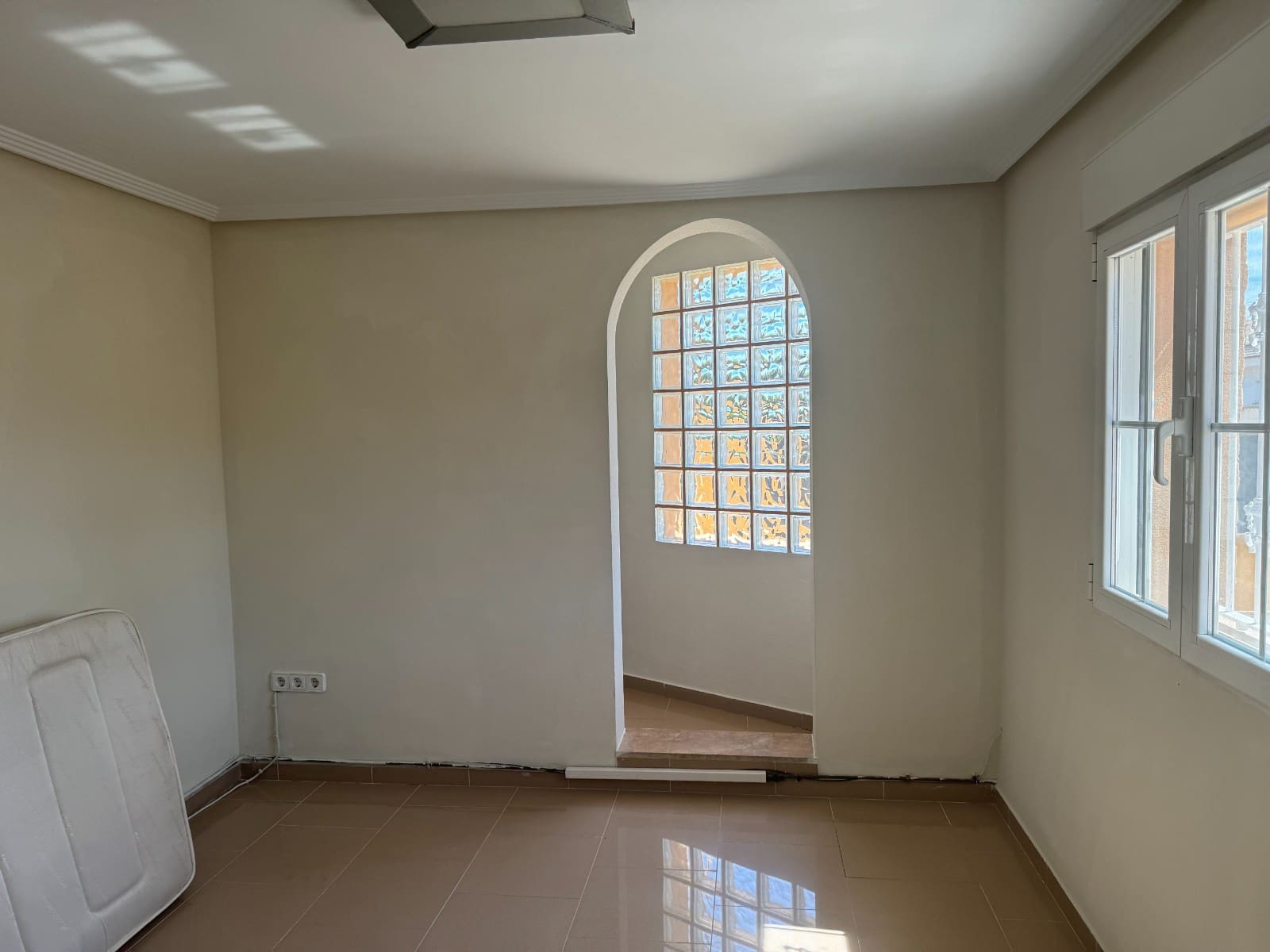 6 soverom Villa til salgs i Los Narejos med svømmebasseng garasje - € 599 000 (Ref: 8784367)