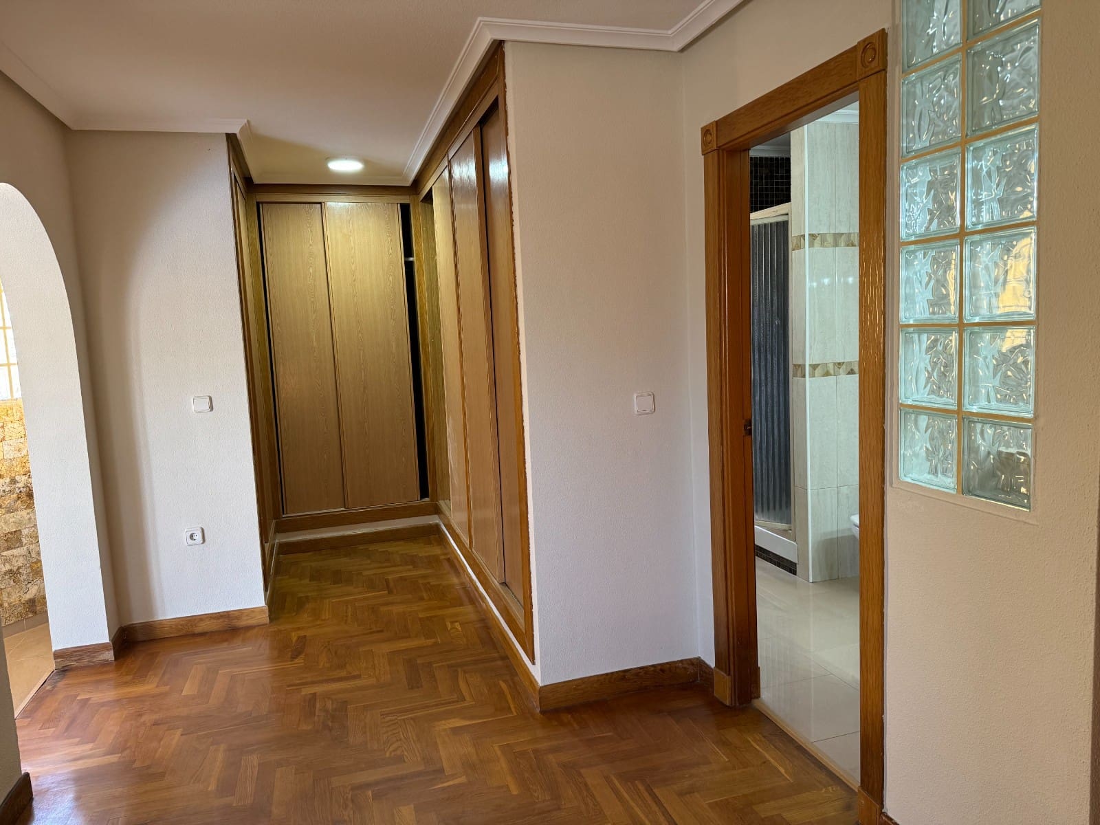 6 soverom Villa til salgs i Los Narejos med svømmebasseng garasje - € 599 000 (Ref: 8784367)