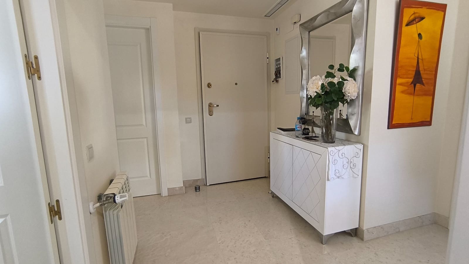 3 bedroom Apartment for sale in Los Alcazares with pool - € 245,000 (Ref: 8947547)