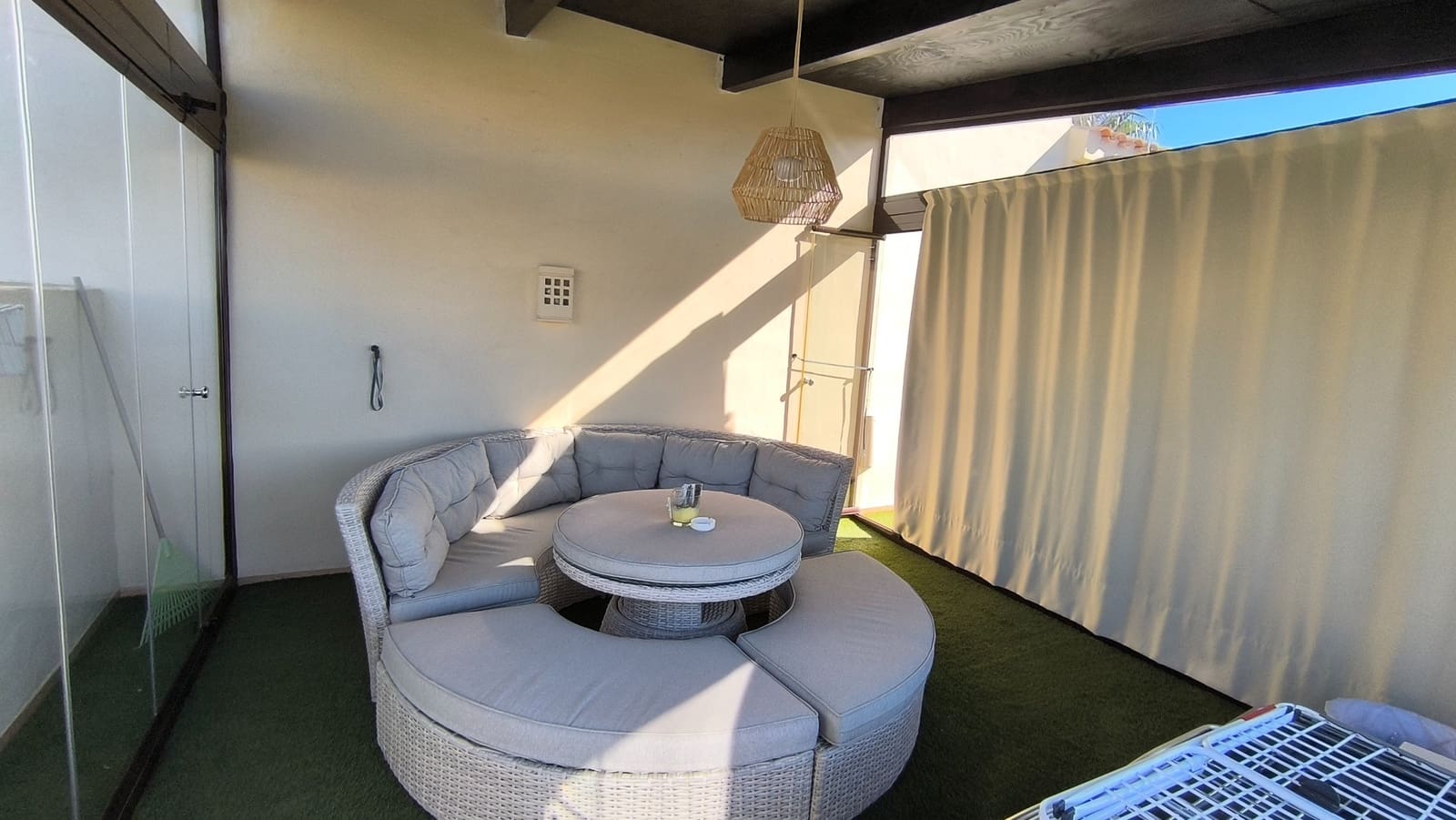 3 bedroom Apartment for sale in Los Alcazares with pool - € 245,000 (Ref: 8947547)