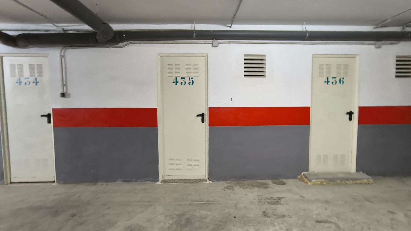 3 bedroom Apartment for sale in Los Alcazares with pool - € 245,000 (Ref: 8947547)