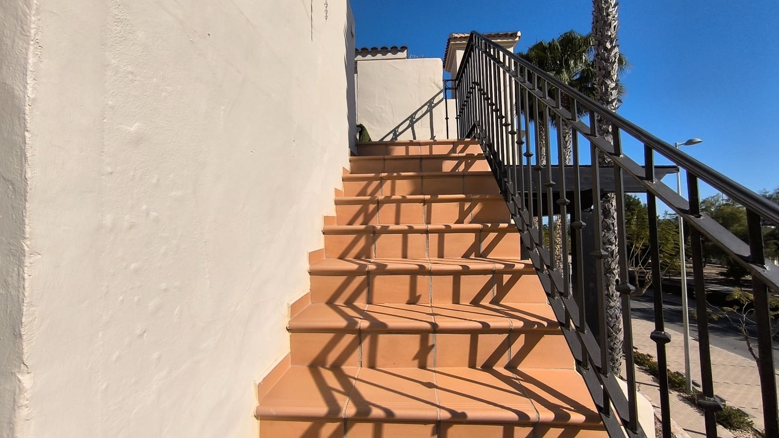 3 bedroom Apartment for sale in Los Alcazares with pool - € 245,000 (Ref: 8947547)