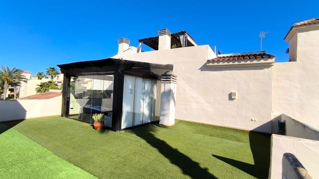 3 bedroom Apartment for sale in Los Alcázares with pool - € 245,000 (Ref: 8947547)