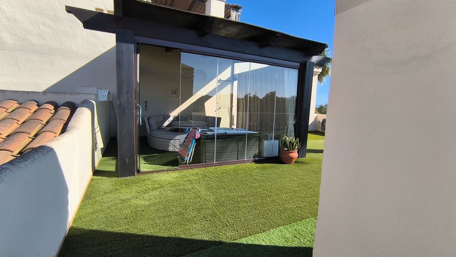 3 bedroom Apartment for sale in Los Alcazares with pool - € 245,000 (Ref: 8947547)