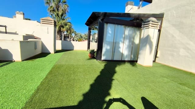 3 bedroom Apartment for sale in Los Alcázares with pool - € 245,000 (Ref: 8947547)