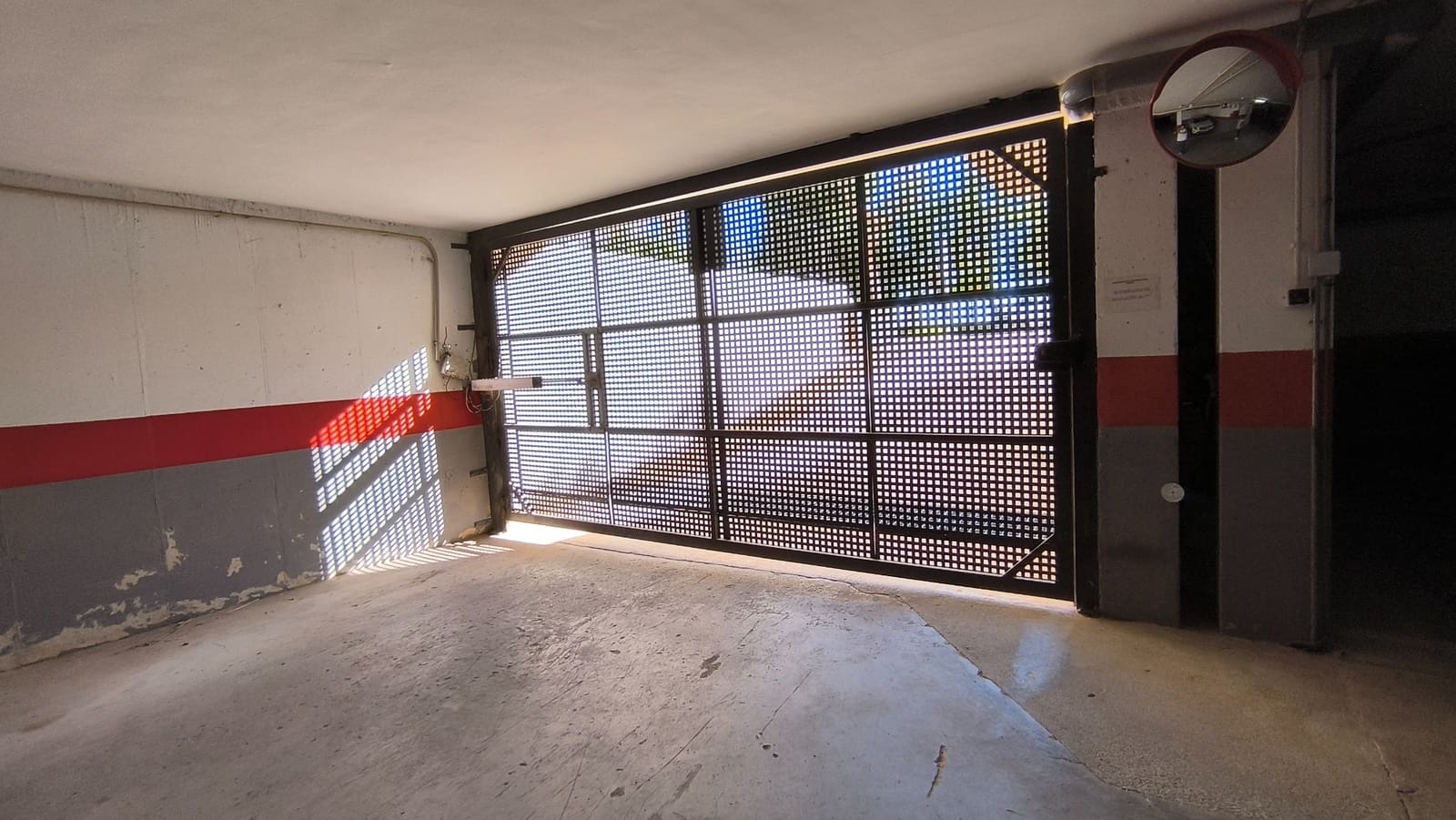 3 bedroom Apartment for sale in Los Alcazares with pool - € 245,000 (Ref: 8947547)