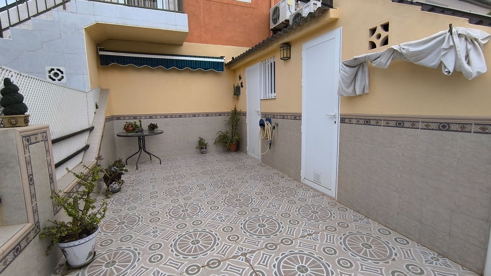 Apartamento de 2 habitaciones en Los Alcázares en venta - 110.000 € (Ref: 8953459)