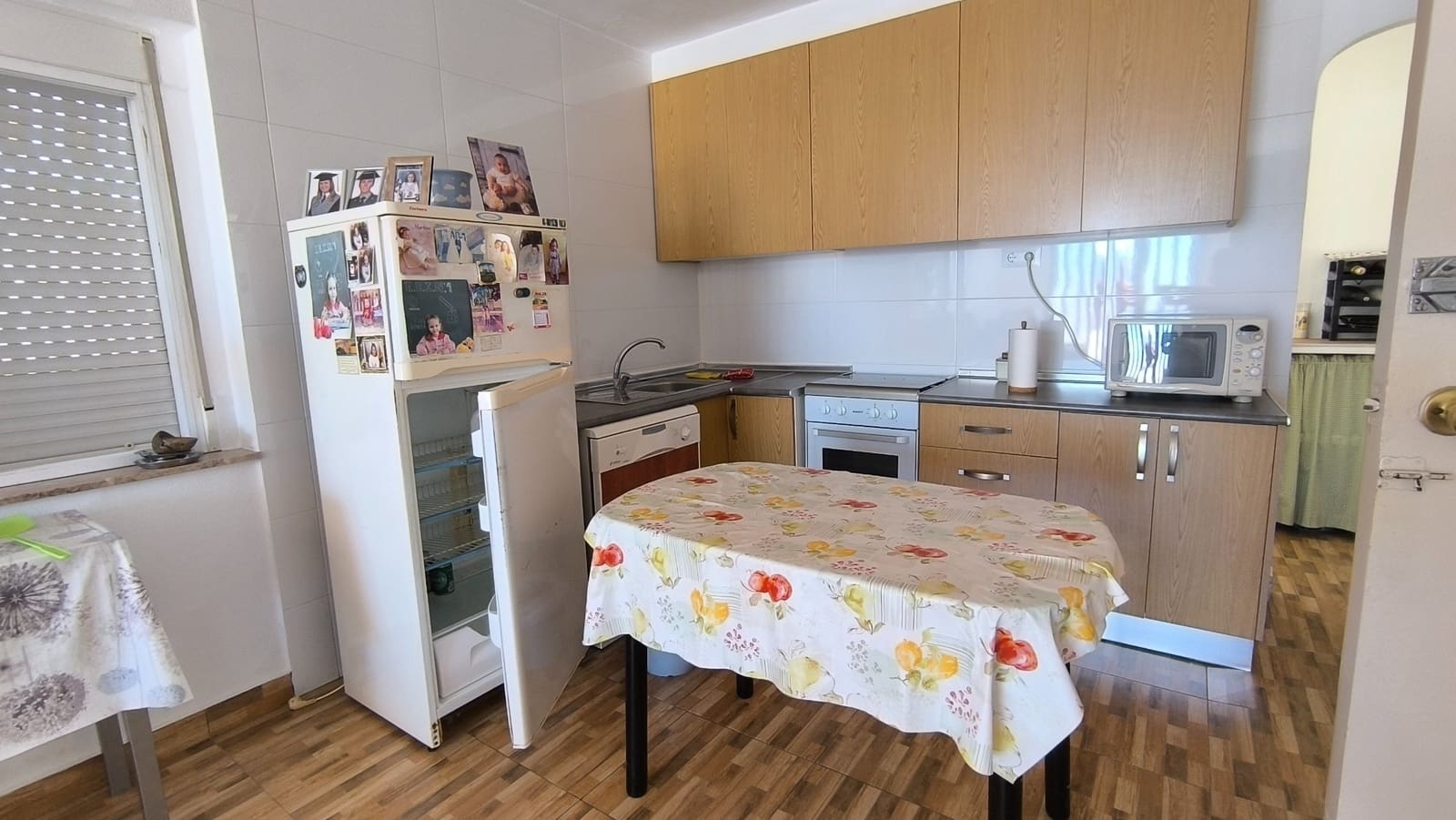 4 bedroom Finca/Country House for sale in El Mirador with pool - € 145,000 (Ref: 9008423)