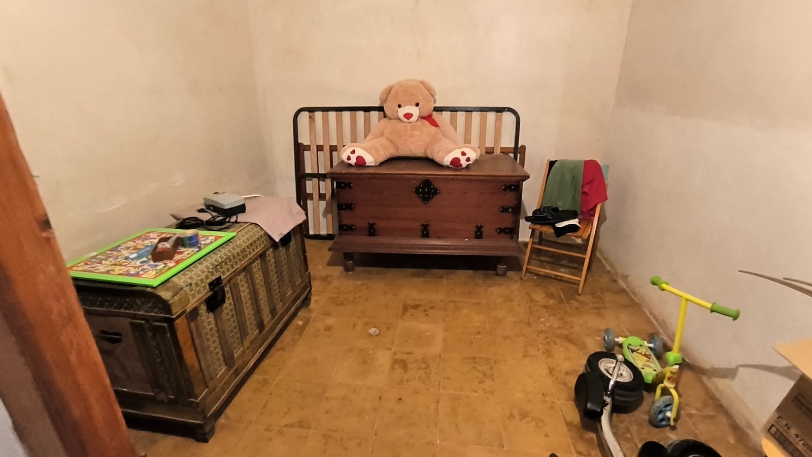 4 bedroom Finca/Country House for sale in El Mirador with pool - € 145,000 (Ref: 9008423)