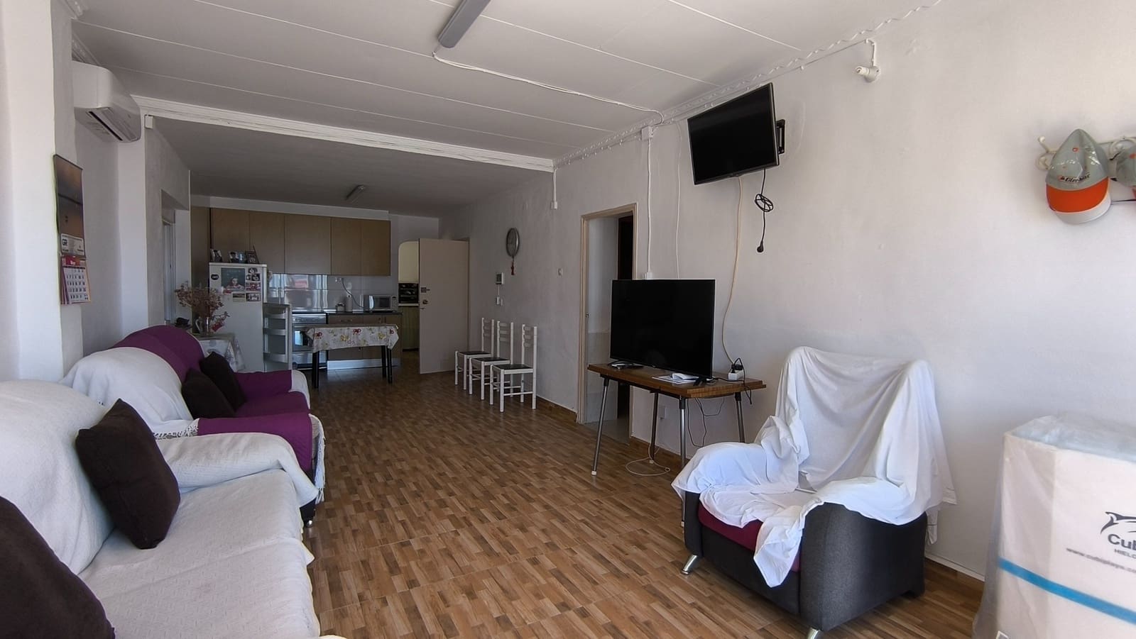 4 bedroom Finca/Country House for sale in El Mirador with pool - € 145,000 (Ref: 9008423)