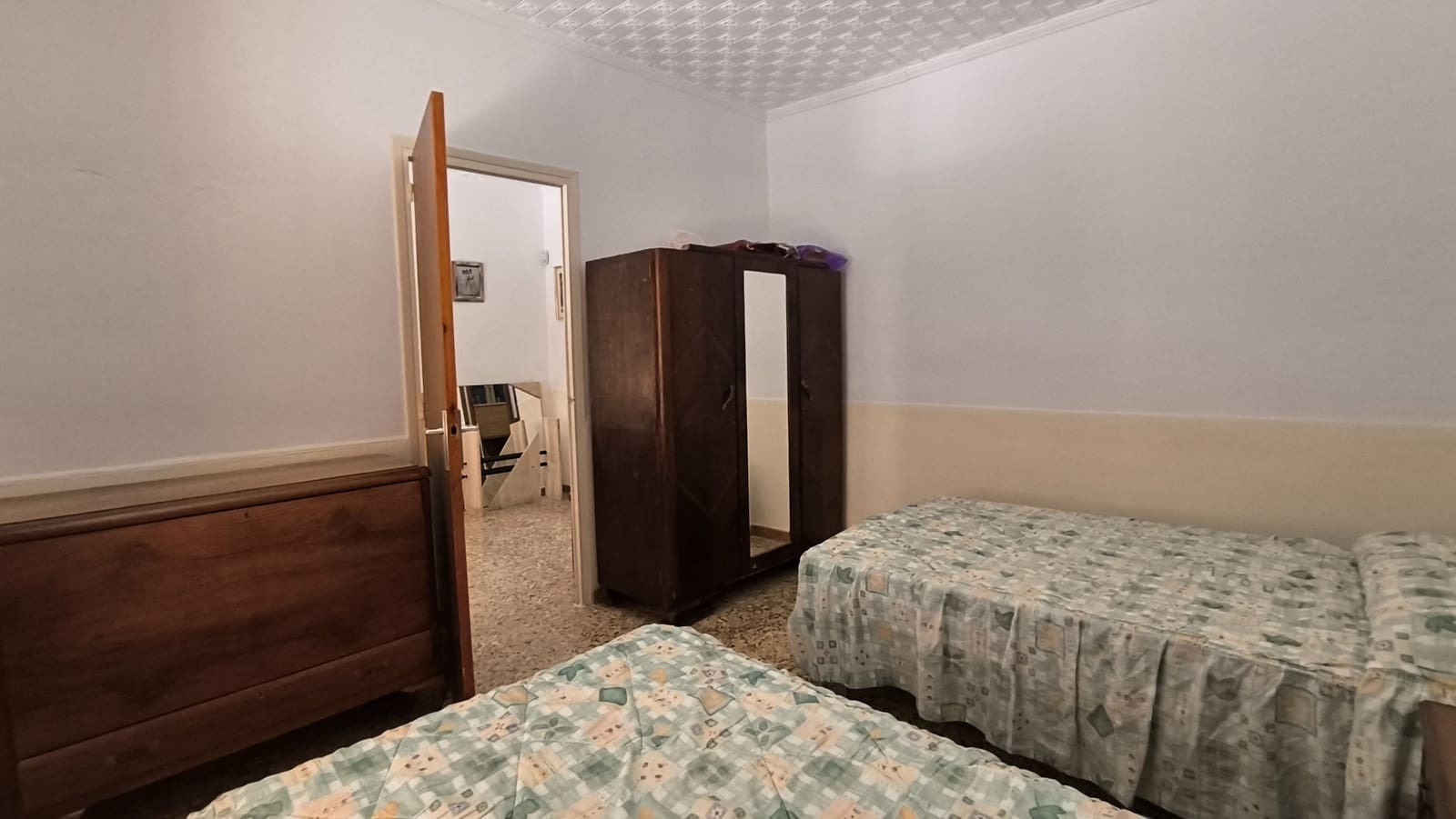 4 bedroom Finca/Country House for sale in El Mirador with pool - € 145,000 (Ref: 9008423)