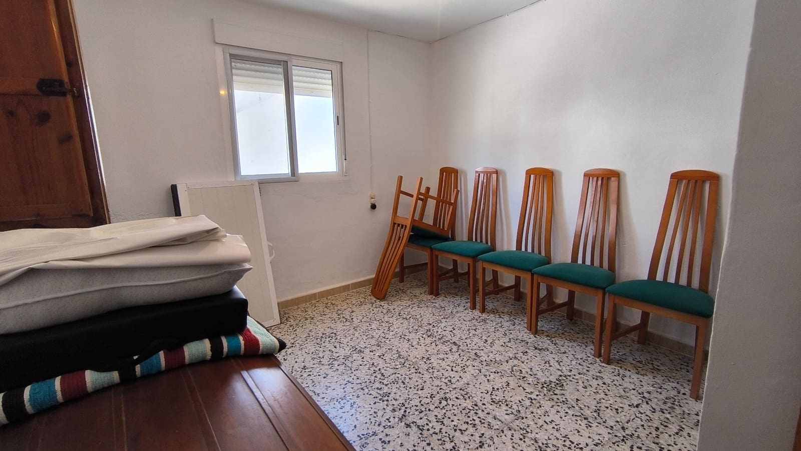 4 bedroom Finca/Country House for sale in El Mirador with pool - € 145,000 (Ref: 9008423)