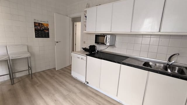 3 bedroom Flat for sale in Los Alcázares with pool garage - € 105,000 (Ref: 9061700)