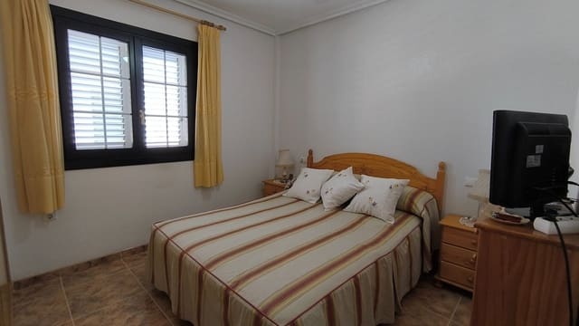 2 quarto Apartamento para venda em Los Alcázares com piscina - 125 000 € (Ref: 9111007)