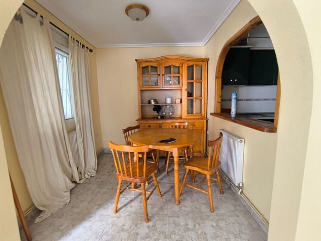 3 soveværelse Bungalow til salg i Los Alcázares med swimmingpool - € 169.000 (Ref: 9170269)