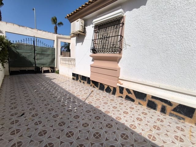 3 soveværelse Bungalow til salg i Los Alcázares med swimmingpool - € 169.000 (Ref: 9170269)
