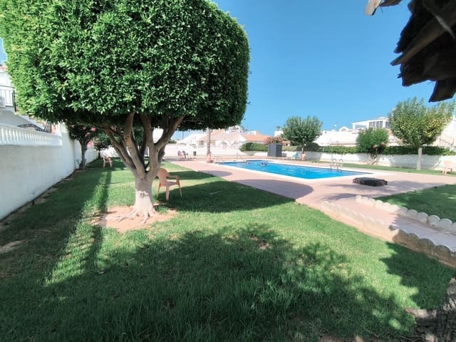 3 soveværelse Bungalow til salg i Los Alcázares med swimmingpool - € 169.000 (Ref: 9170269)