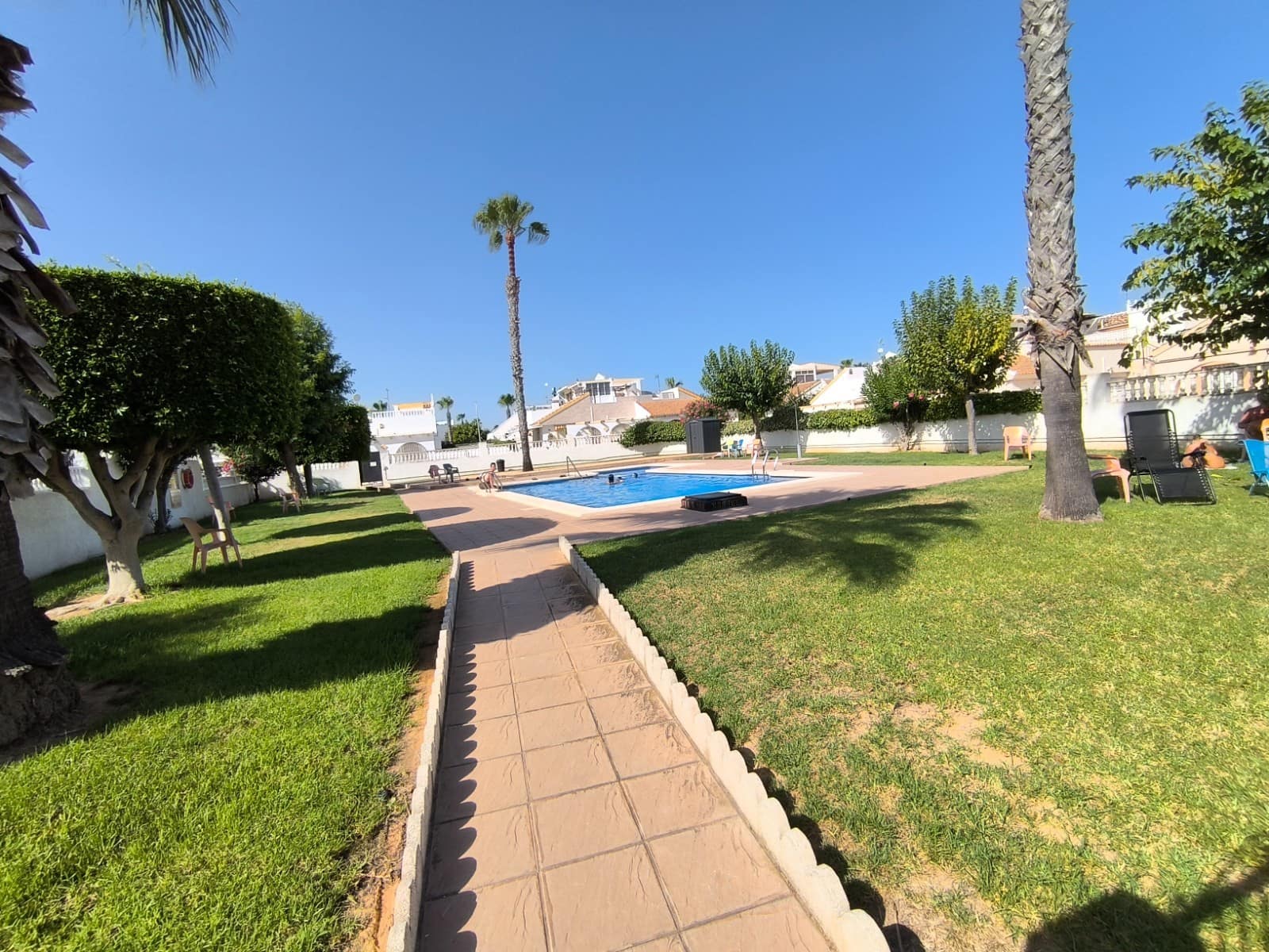 3 soveværelse Bungalow til salg i Los Alcazares med swimmingpool - € 169.000 (Ref: 9170269)