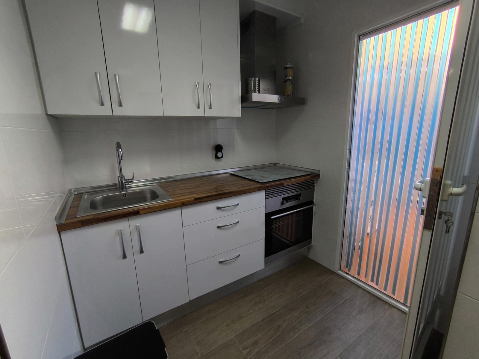 3 bedroom Apartment for sale in Los Alcazares with pool - € 129,900 (Ref: 9181557)