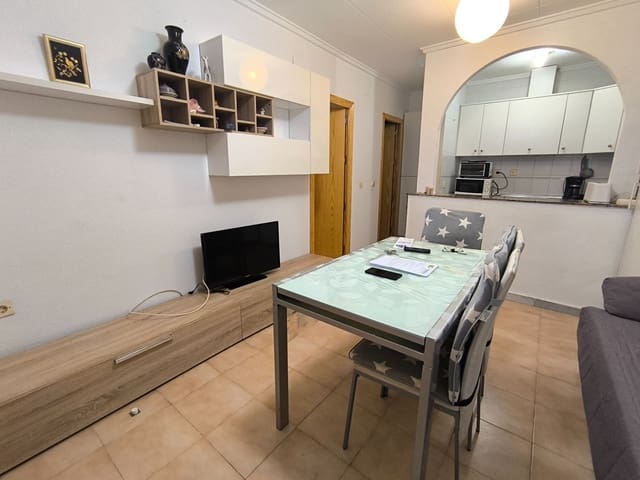 2 quarto Bungalow para venda em Los Narejos, Los Alcázares com piscina - 75 000 € (Ref: 9352127)