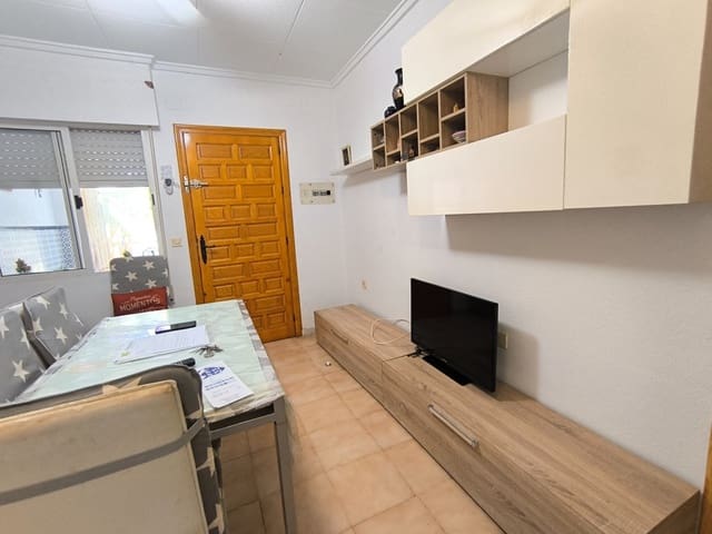 2 quarto Bungalow para venda em Los Narejos, Los Alcázares com piscina - 75 000 € (Ref: 9352127)