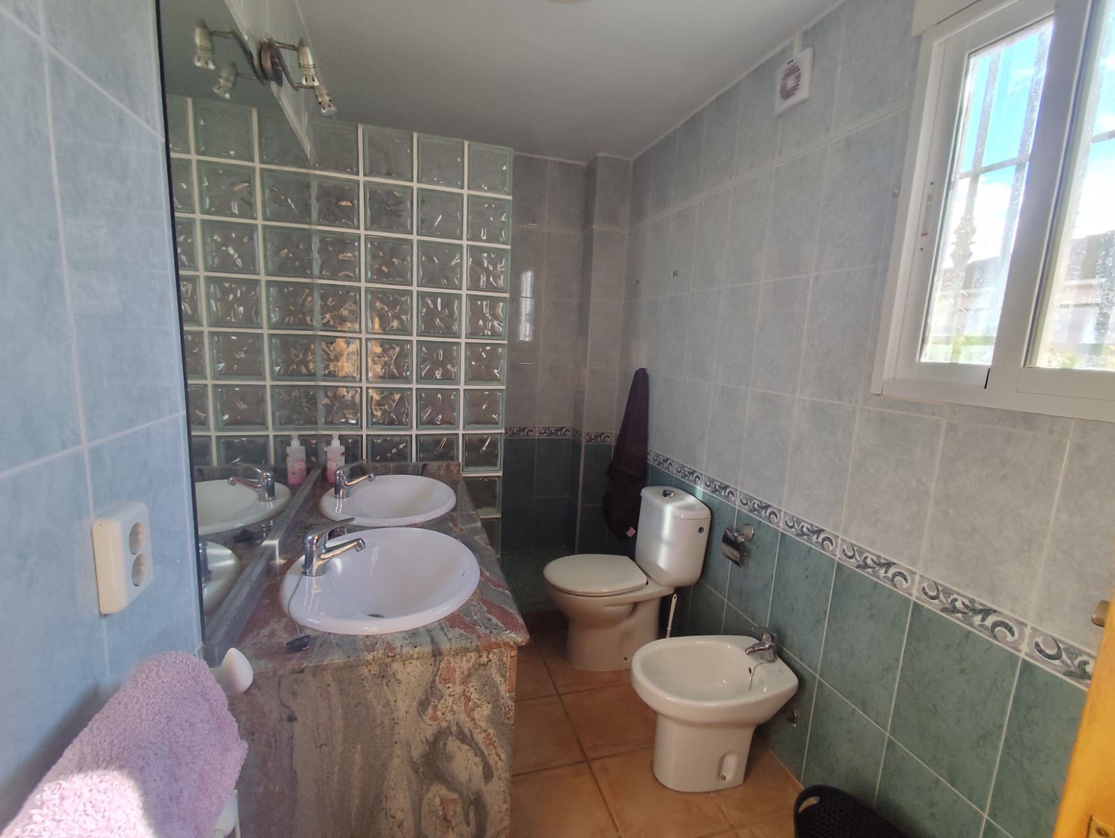 3 quarto Moradia para venda em Los Alcazares com piscina - 309 000 € (Ref: 9404636)