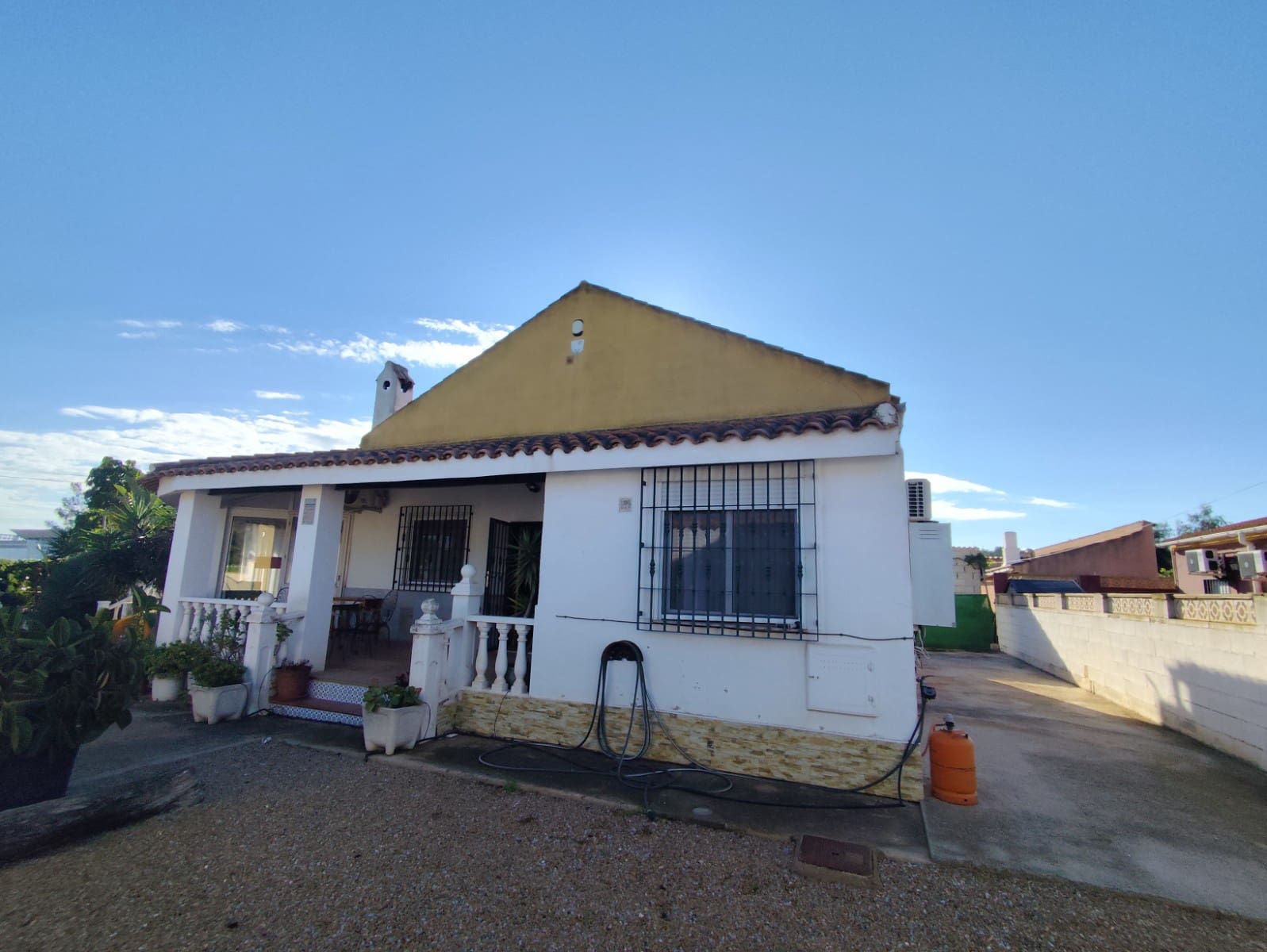 3 quarto Moradia para venda em Los Alcazares com piscina - 309 000 € (Ref: 9404636)