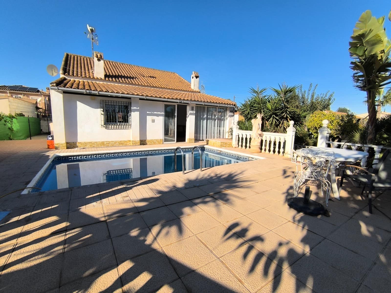 3 quarto Moradia para venda em Los Alcazares com piscina - 309 000 € (Ref: 9404636)