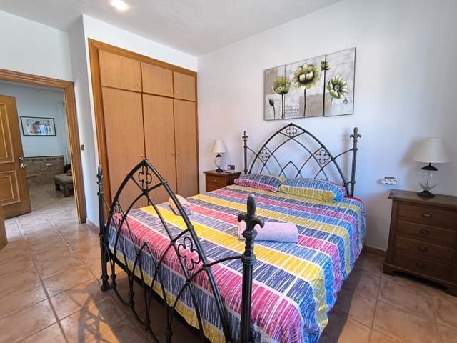 3 quarto Moradia para venda em Los Alcázares com piscina - 309 000 € (Ref: 9404636)