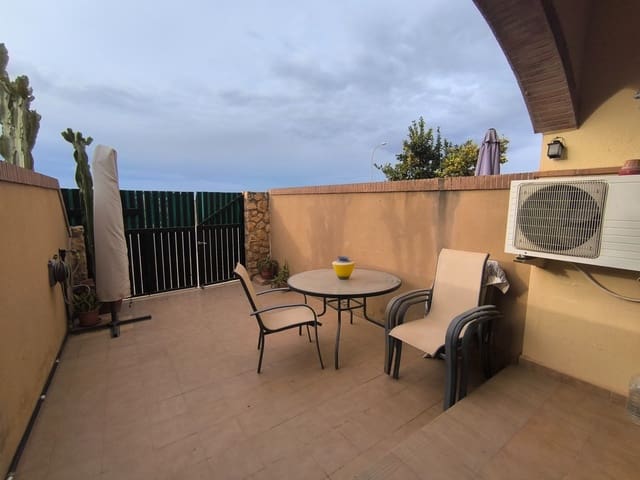 Apartamento de 2 habitaciones en Santiago de la Ribera, San Javier en venta con piscina - 150.000 € (Ref: 9428149)